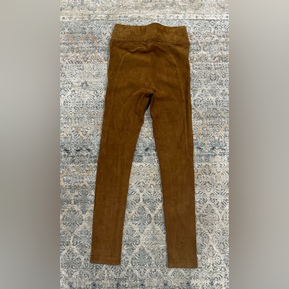 OFF TRACK leather suede leggings size M run small!!! - Picture 2 of 12